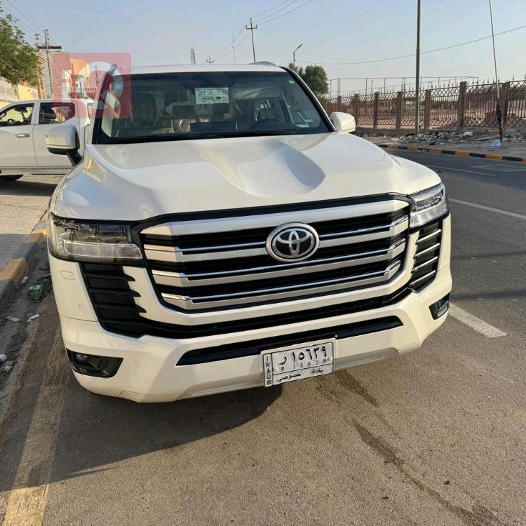 تويوتا لاندكروزر